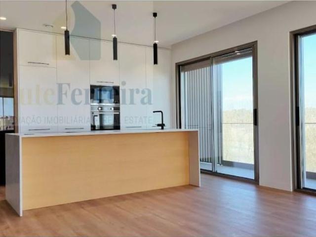à venda Luxuoso apartamento de 161 m2, Santa Cruz A dos Cunhados, Torres Vedras, Lisboa