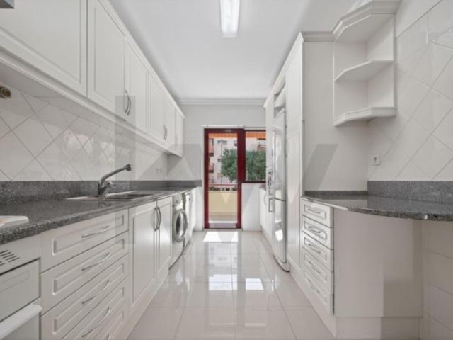 à venda Luxuoso apartamento de 162 m2, Oeiras, Lisboa