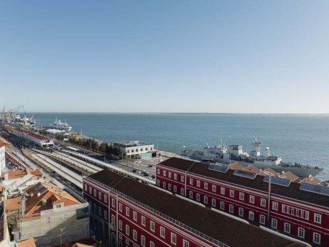 à venda Luxuoso apartamento de 174 m2, Alfama Sao Vicente de Fora, Lisboa