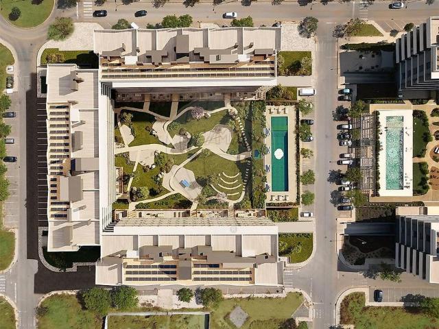 à venda Luxuoso apartamento de 175 m2, Faro Sé e São Pedro, Faro