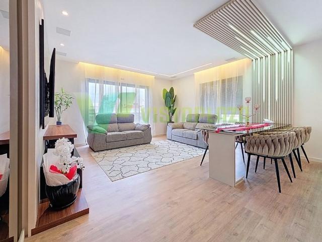 à venda Luxuoso apartamento de 179 m2, Fojo, Portimão, Faro
