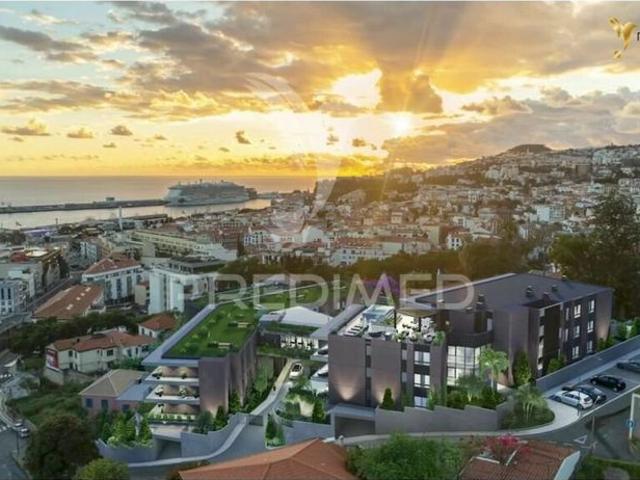à venda Luxuoso apartamento de 172 m2, Funchal, Portugal