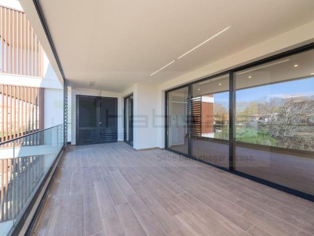 à venda Luxuoso apartamento de 173 m2, Cascais, Portugal