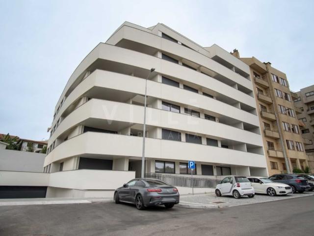 à venda Luxuoso apartamento de 188 m2, Paniceiro, Vila Nova de Gaia, Porto
