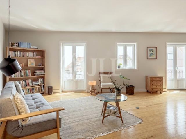 à venda Luxuoso apartamento de 180 m2, Alfama Sao Cristovao, Lisboa