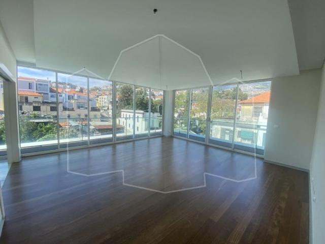 à venda Apartamento de alto padrão, Funchal, Portugal