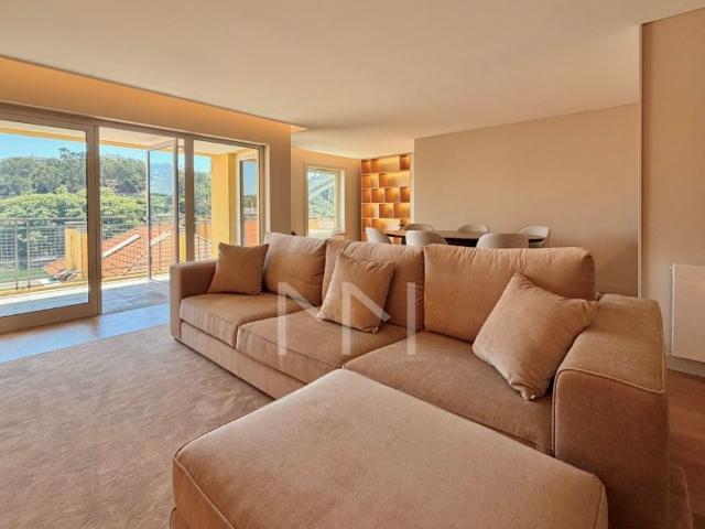 à venda Luxuoso apartamento de 196 m2, Porto