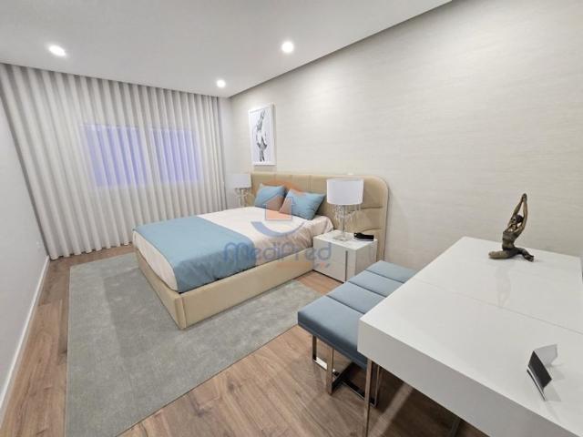 à venda Luxuoso apartamento de 206 m2, Bom Sucesso Alverca do Ribatejo, Vila Franca de Xira, Lisboa