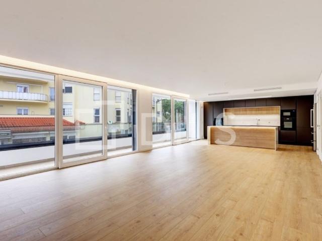 à venda Luxuoso apartamento de 211 m2, Cascais e Estoril, Portugal