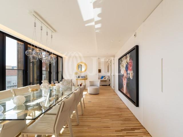 à venda Luxuoso apartamento de 212 m2, Sao Sebastiao Sao Sebastiao da Pedreira, Lisboa