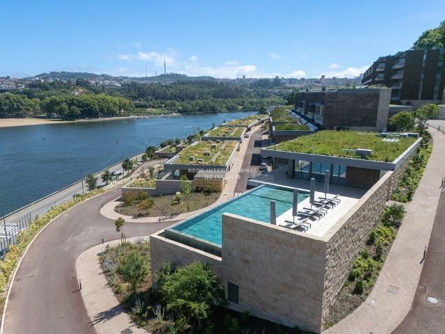 à venda Luxuoso apartamento de 253 m2, Porto