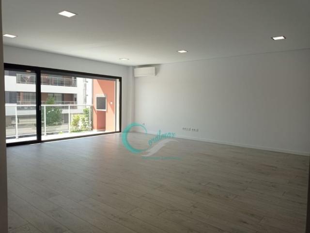 à venda Luxuoso apartamento de 294 m2, Montijo, Setúbal
