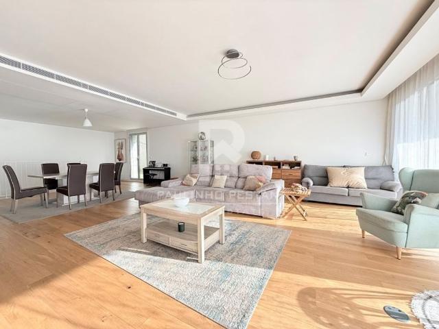 à venda Apartamento de luxo, Funchal, Madeira