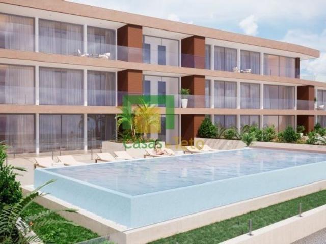 à venda Luxuoso apartamento de 300 m2, Câmara de Lobos, Portugal