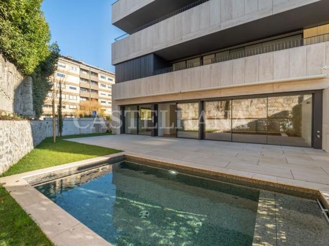 à venda Luxuoso apartamento de 609 m2, Marechal Gomes da Costa Foz do Douro, Porto
