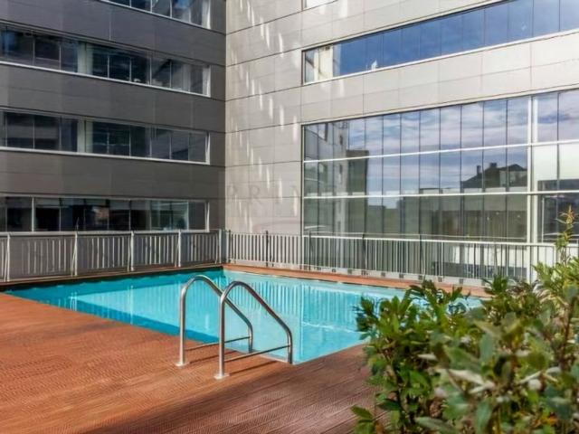à venda Luxuoso apartamento de 60 m2, Amoreiras Sao Sebastiao da Pedreira, Lisboa