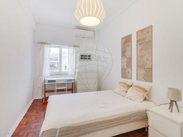 à venda Luxuoso apartamento de 62 m2, Benfica, Lisboa