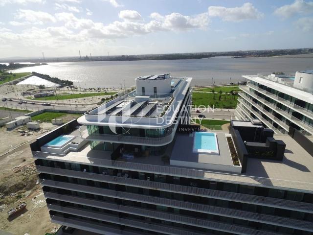 à venda Luxuoso apartamento de 80 m2, Barreiro, Portugal