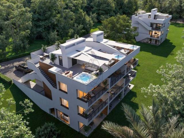 à venda Luxuoso apartamento de 80 m2, Lagoa e Carvoeiro, Lagoa, Faro