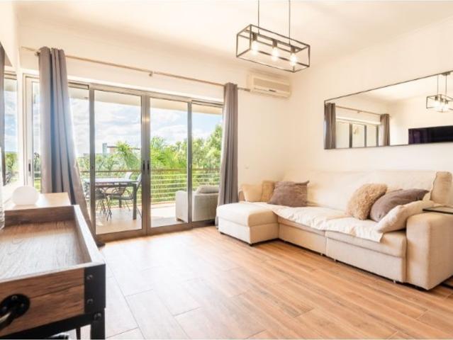 à venda Luxuoso apartamento de 93 m2, Loulé, Portugal