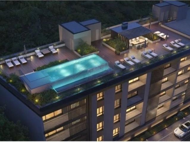 à venda Luxuoso apartamento de 93 m2, Pico da Torre, Câmara de Lobos, Madeira