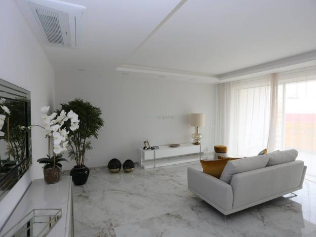 à venda Luxuoso apartamento de 94 m2, Lagos, Portugal