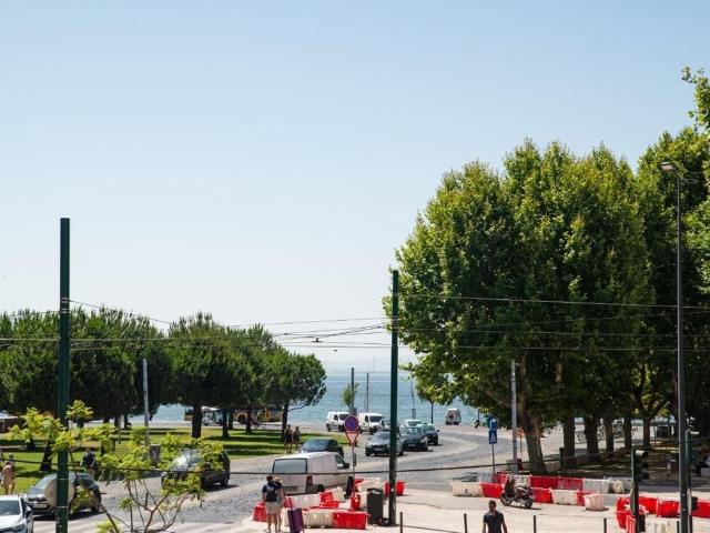 à venda Luxuoso apartamento de 95 m2, Lisboa