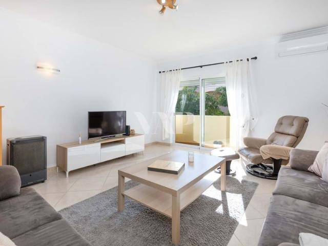 à venda Luxuoso apartamento de 99 m2, Vilamoura, Faro