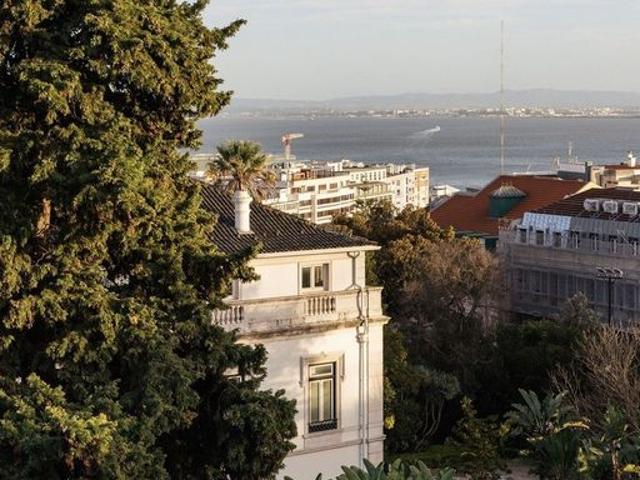 à venda Luxuoso apartamento, Estrela, Lisboa