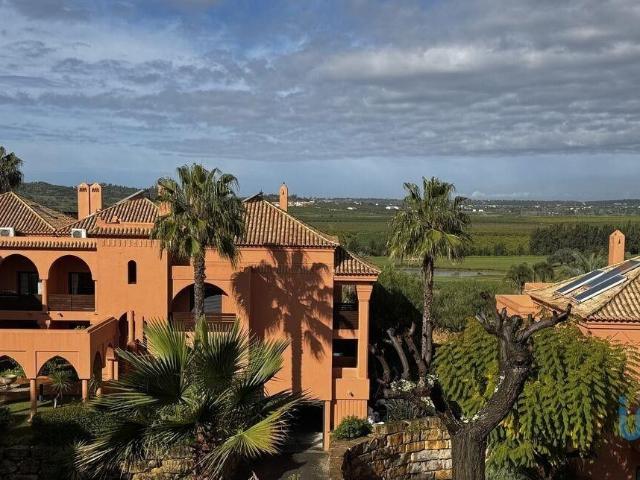 à venda Luxuoso apartamento, Monte Raposo, Faro