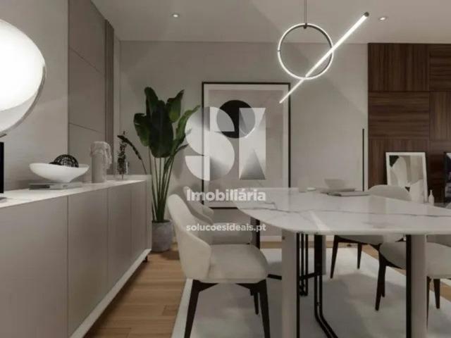 à venda Luxuoso apartamento, Santo António dos Olivais, Portugal