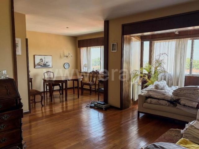 à venda Luxuoso apartamento, Porto, Portugal
