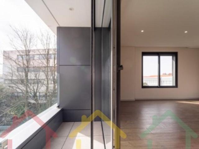 à venda Luxuoso apartamento, Porto, Portugal