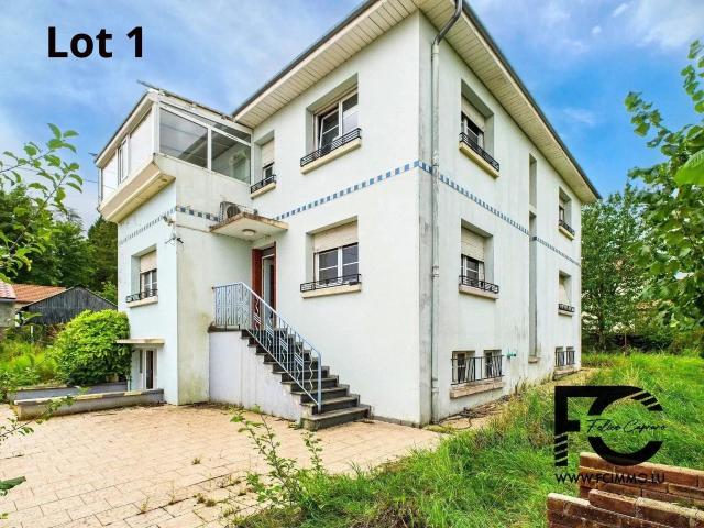 À Vendre Maison 7 chambres à Mont Saint Martin