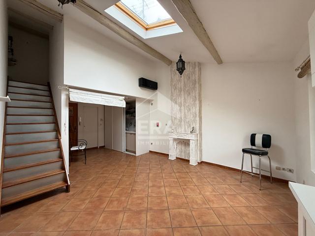 A VENDRE 13420 GEMENOS APPARTEMENT EN DUPLEX T2 COEUR DE VILLAGE 38 M2