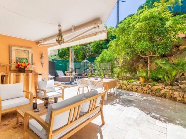 A VENDRE 2 PIECES EN RDJ CANNES RESIDENTIEL