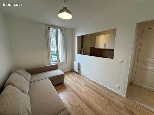 A vendre: 2 pièces Ivry sur seine entièrement refait