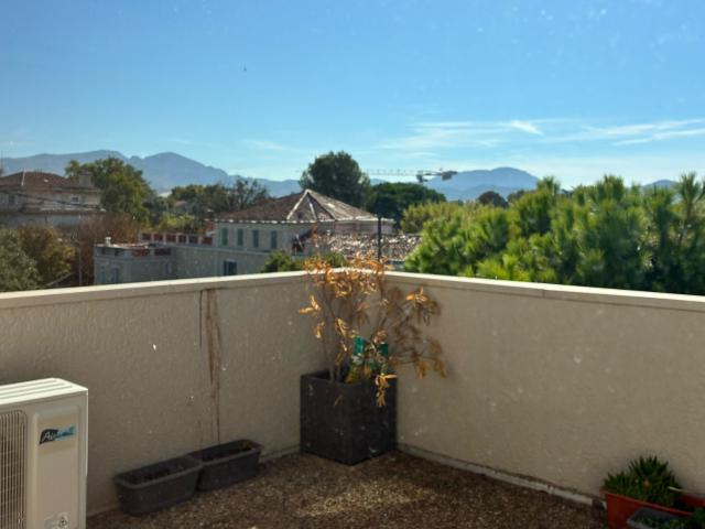 A LOUER 3P 61 m2 RESIDENCE LES HESPERIDES PRADO
