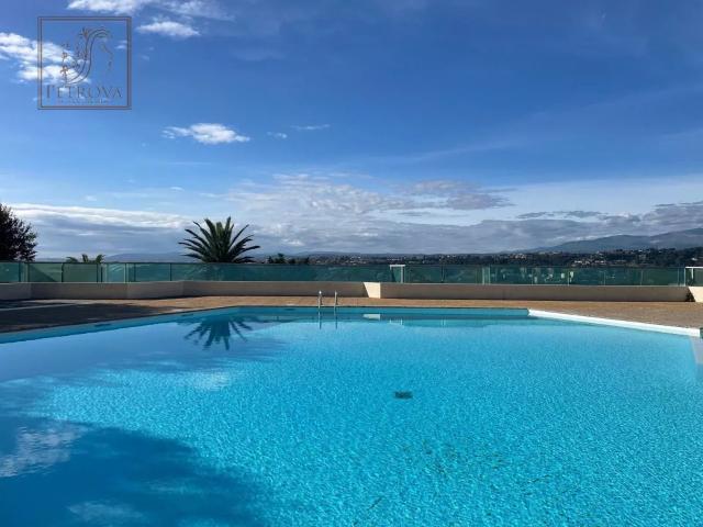 A VENDRE 3P NICE / FABRON PISCINE TERRASSE