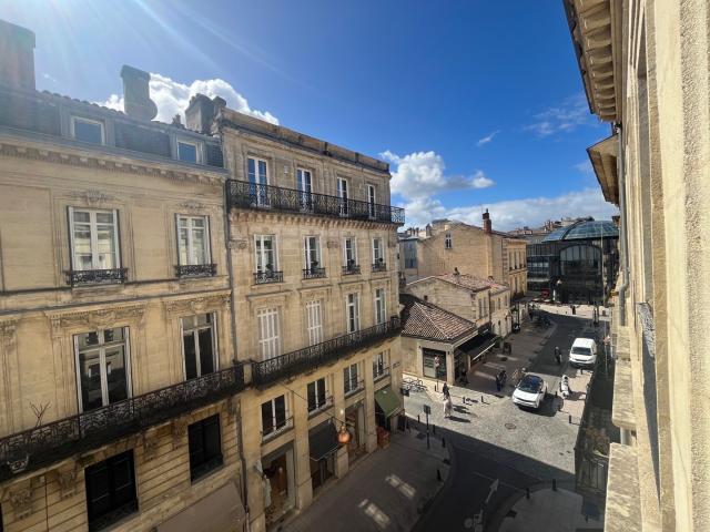 A VENDRE T3 85m2 GRANDS HOMMES