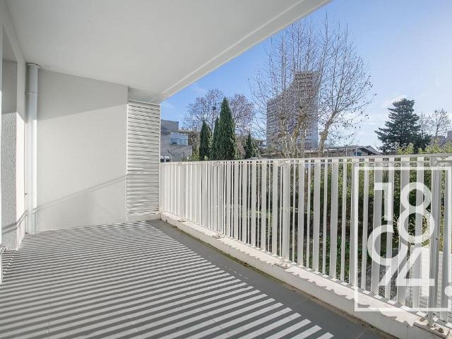 À Vendre T3 Terrasse St Giniez/Ste Anne 13008 Marseille