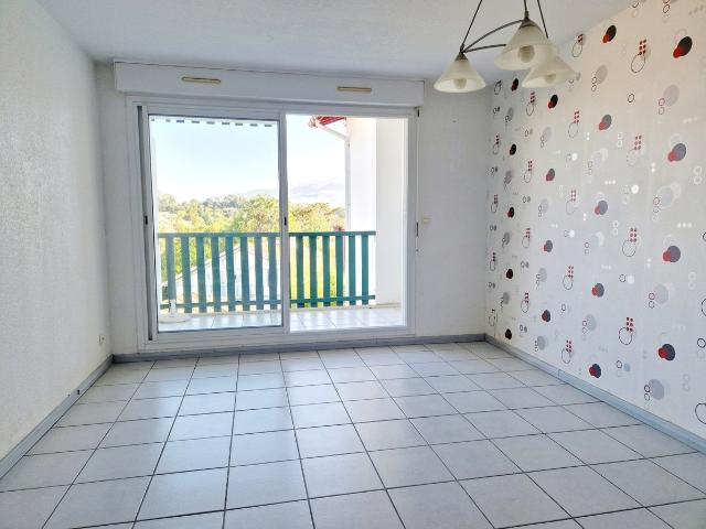 A VENDRE T3 St Jean de Luz GARAGE et TERRASSE