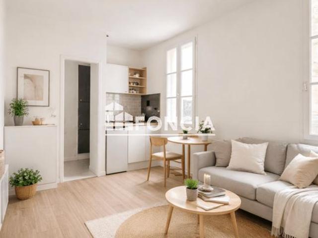 À vendre – T1 de 15 m² à rénover – À la frontière du Triangle d’Or, Bordeaux