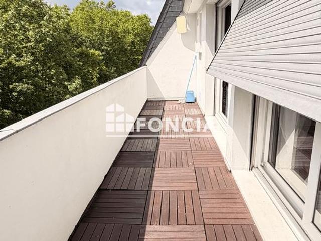 À vendre – T1 de 33 m² avec balcon, parking et cave – Tours Centre