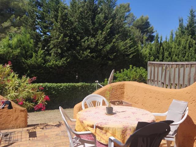 ✨ À VENDRE – T2 AVEC ACCES JARDIN À SANARY SUR MER ✨
