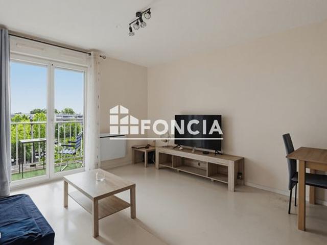 à vendre – t2 avec balcon à cenon