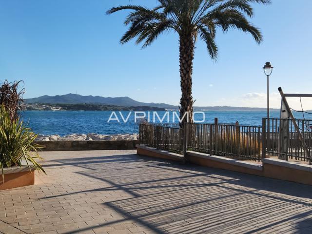 A vendre T4 133 m2 Sanary sur Mer Terrasses Résidence