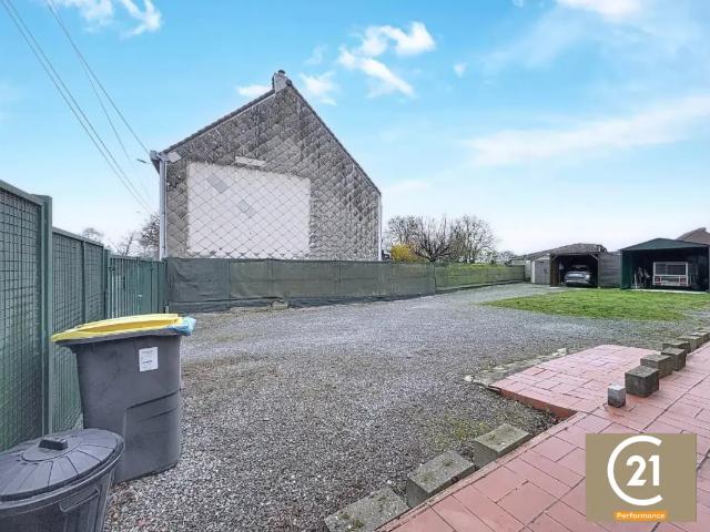 à vendre Terrain Naast