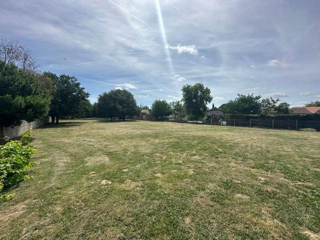 À VENDRE Terrain à bâtir 1 289 m2 Muret Route d’Eaunes