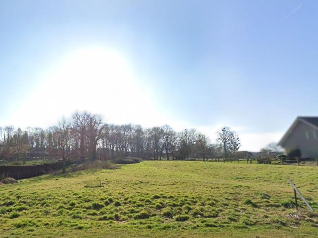 A VENDRE Terrain à bâtir de 2 285 m2 à Naours 80260